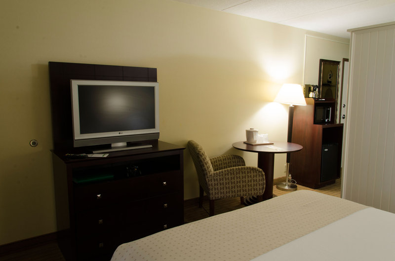 Holiday Inn-Kalamazoo - Kalamazoo, MI