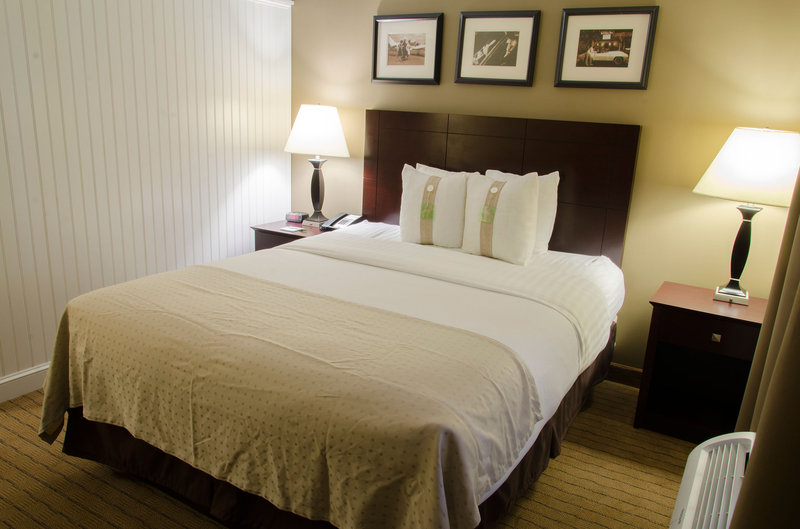 Holiday Inn-Kalamazoo - Kalamazoo, MI