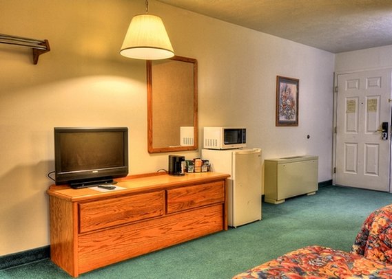 Rodeway Inn - Whitehall, MT