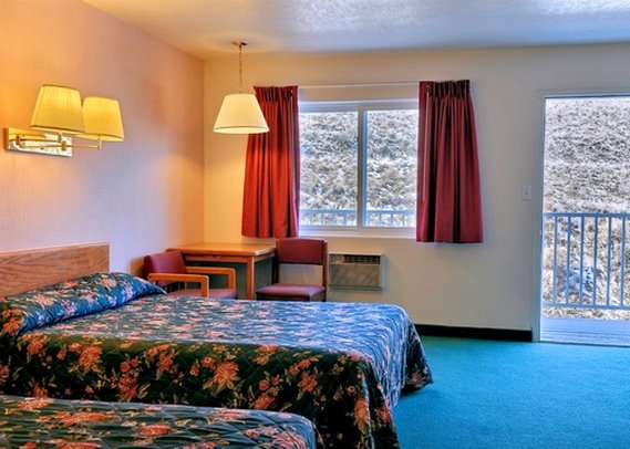 Rodeway Inn - Whitehall, MT