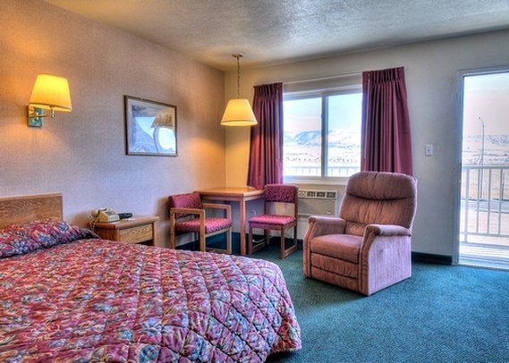 Rodeway Inn - Whitehall, MT