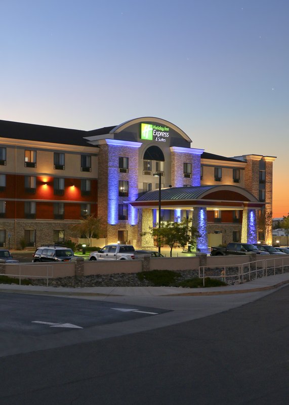 Holiday Inn Express Hotel & Suites - Grand Junction, CO