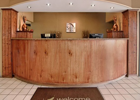 Econo Lodge - Urbana, IL