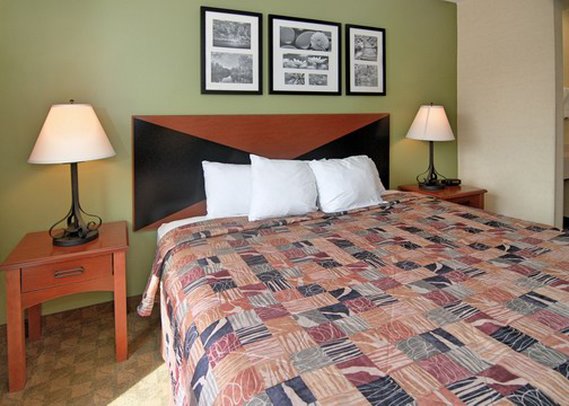 Econo Lodge - Urbana, IL