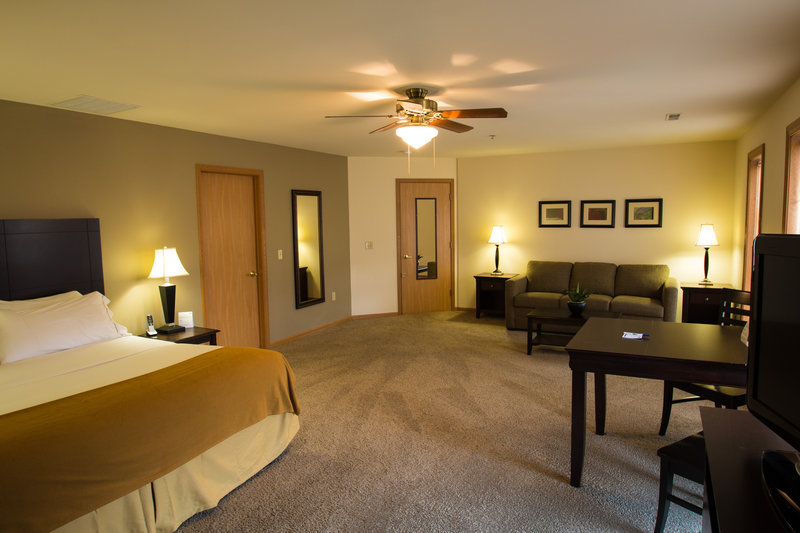 Holiday Inn Express WISCONSIN DELLS - Arkdale, WI