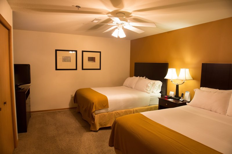 Holiday Inn Express WISCONSIN DELLS - Arkdale, WI