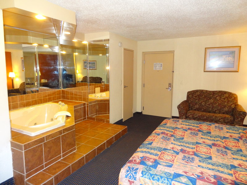 Americas Best Value Inn - Irvington, NJ