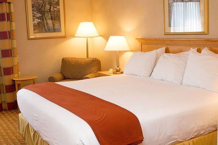 Holiday Inn Express JOLIET-PLAINFIELD I-55 NORTH - Joliet, IL