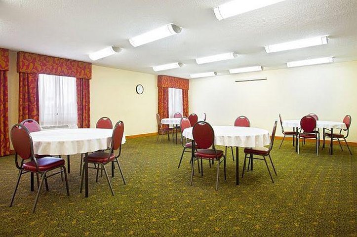 Holiday Inn Express JOLIET-PLAINFIELD I-55 NORTH - Joliet, IL
