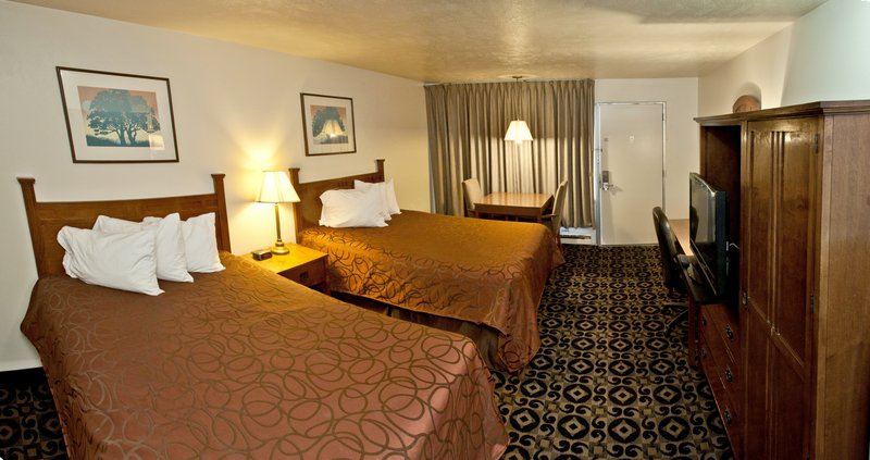 Americas Best Value Inn - Roosevelt, UT