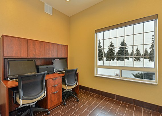 Comfort Suites - Minot, ND