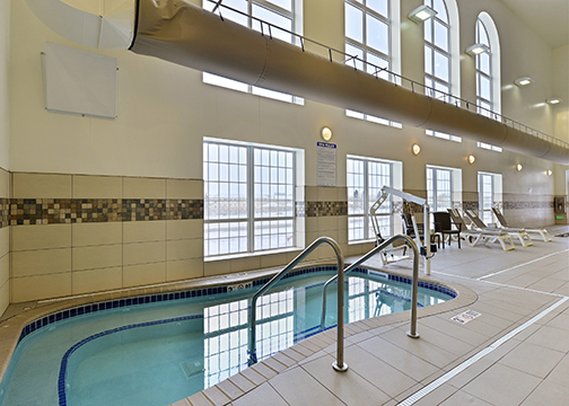 Comfort Suites - Minot, ND