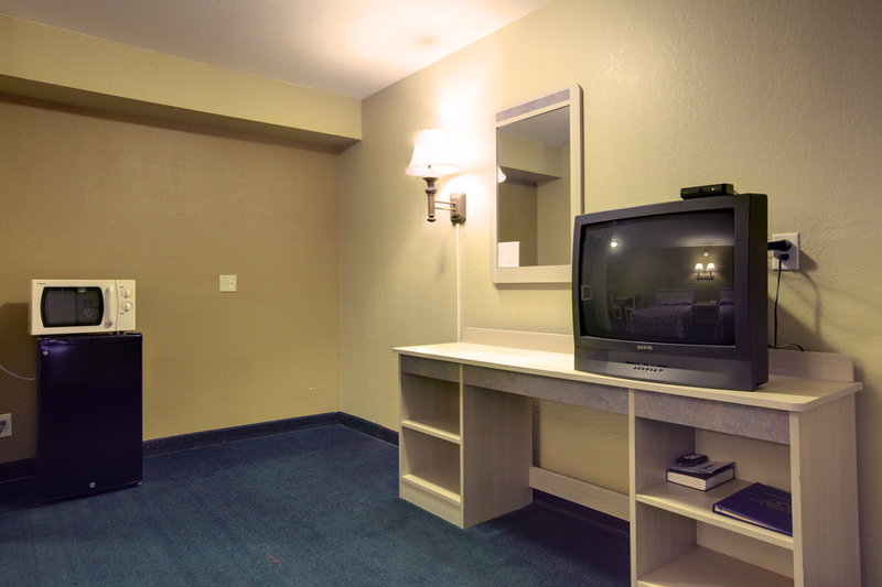 Americas Best Value Inn - Enid, OK