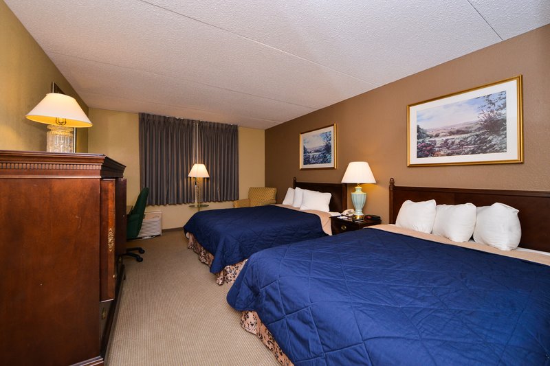 Americas Best Value Inn - Albert Lea, MN