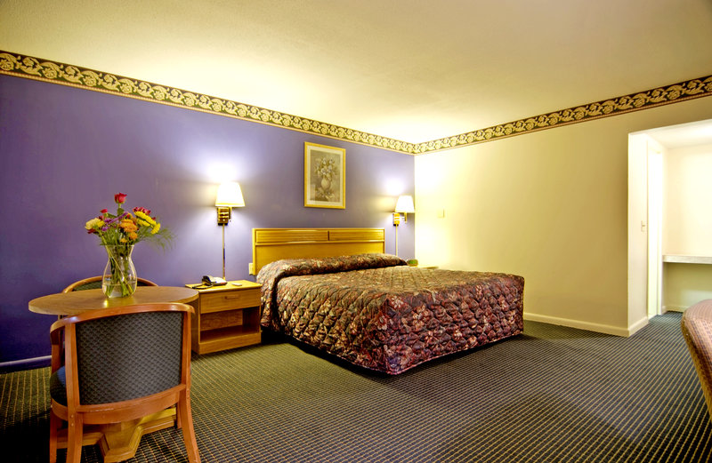 Americas Best Value Inn - Wethersfield, CT