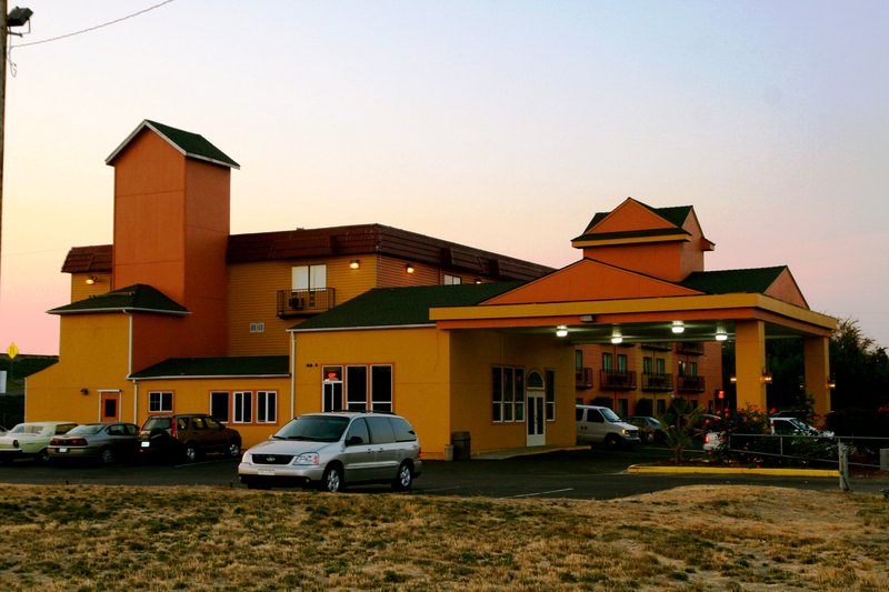 Americas Best Value Inn - Salem, OR