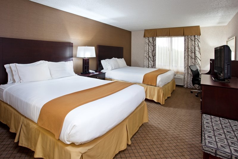 Holiday Inn Express GROVE CITY (OUTLET CENTER) - Mercer, PA