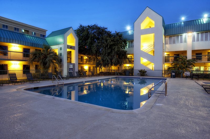 BEST WESTERN PLUS Seaway Inn - Gulfport, MS