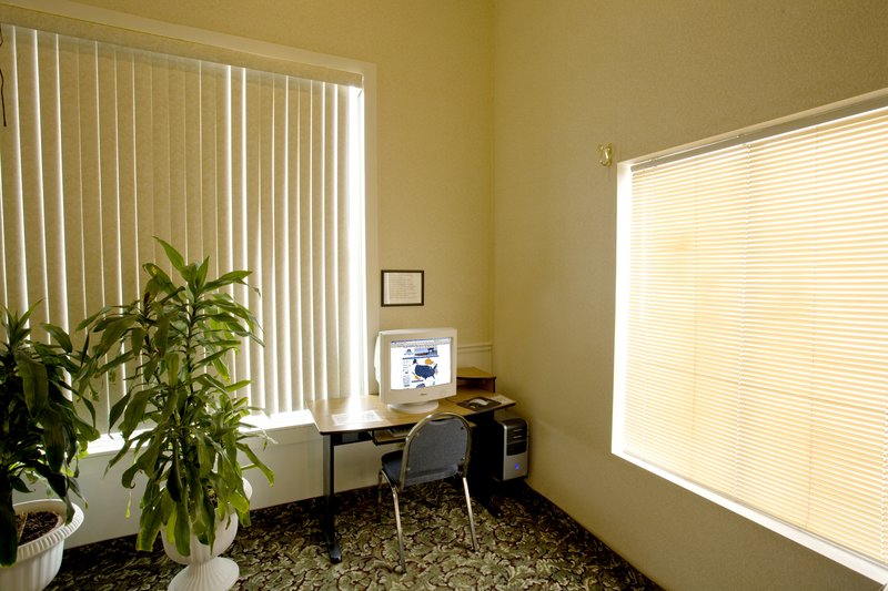 Americas Best Value Inn & Suites Yucca Valley - Yucca Valley, CA