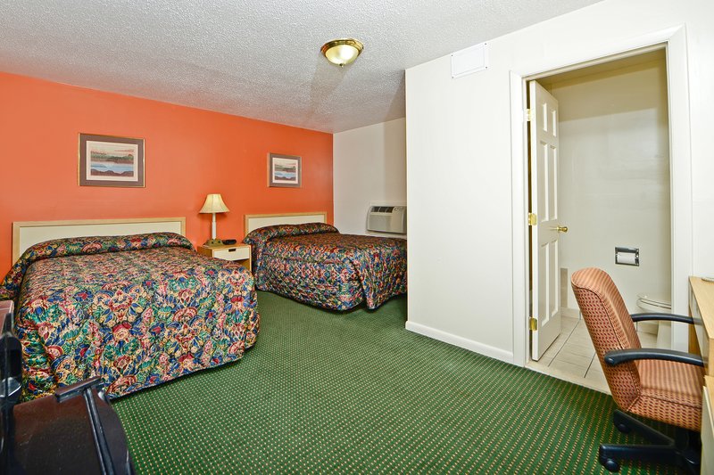 Americas Best Value Inn - Middlefield, CT