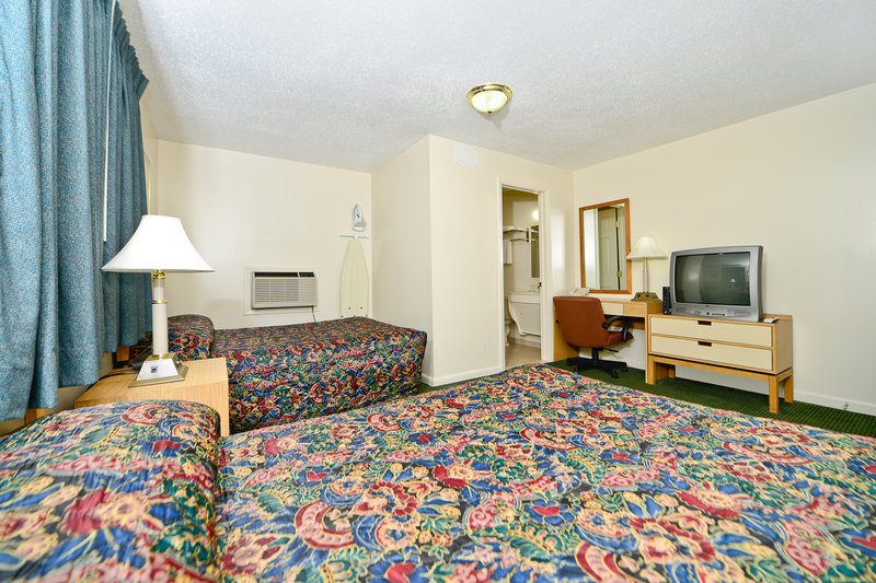 Americas Best Value Inn - Middlefield, CT
