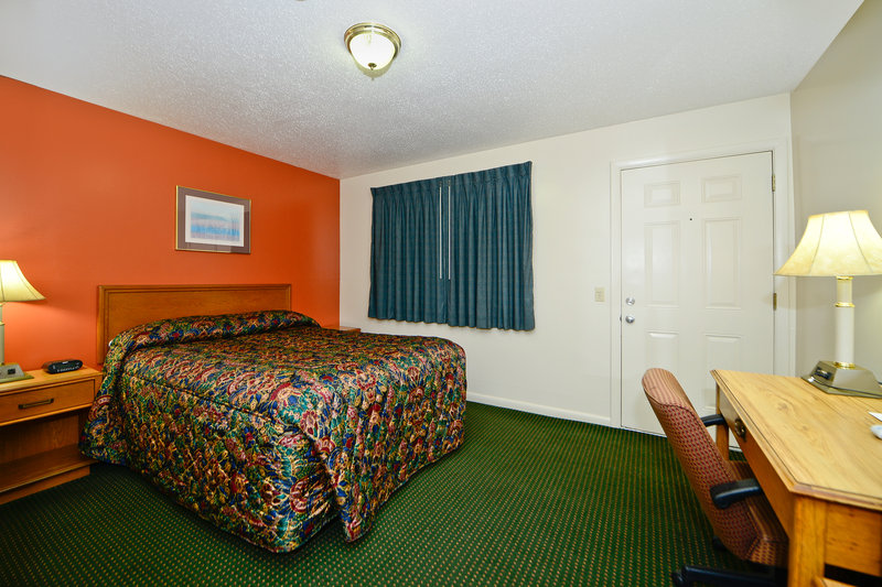 Americas Best Value Inn - Middlefield, CT