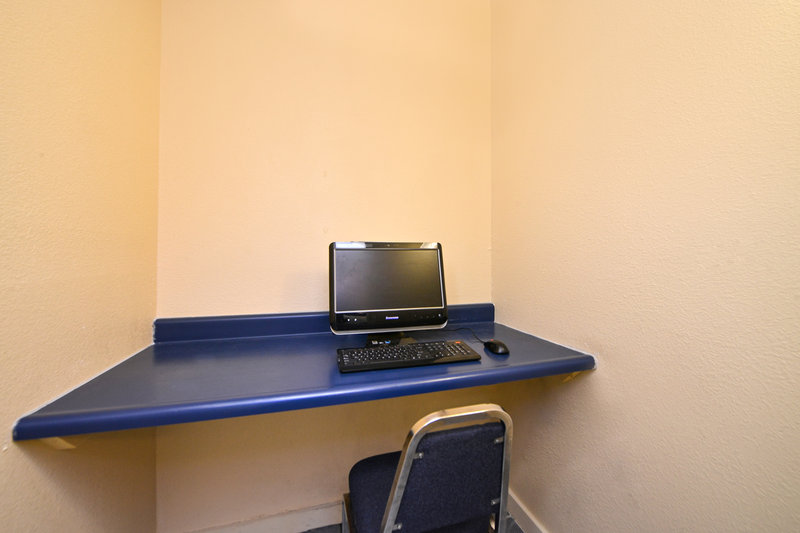 Americas Best Value Inn - Morton, IL