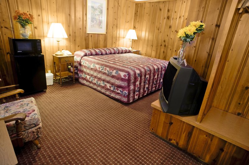 Americas Best Value Inn - Hancock, MD
