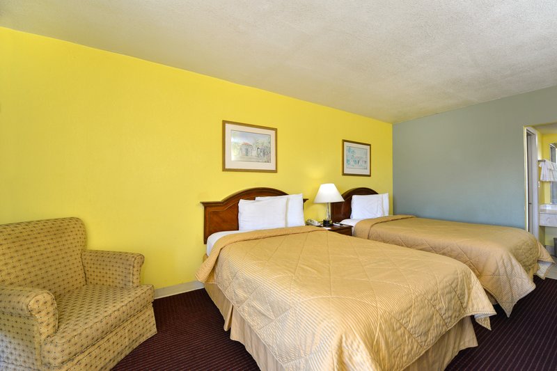 Econo Lodge Space Center - Cocoa, FL