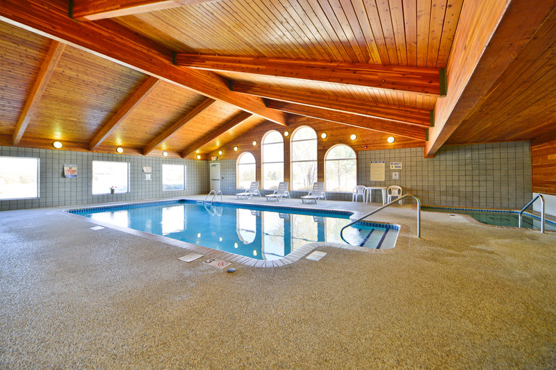 Americas Best Value Inn - Clearwater, MN