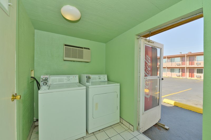 Americas Best Value Inn - Hazlehurst, GA
