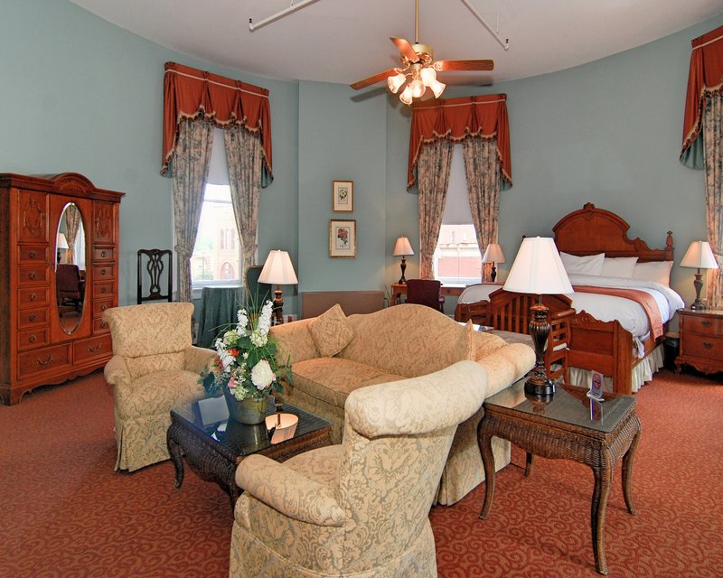 Best Western Plus-Windsor - Americus, GA