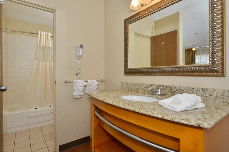 Best Western - Joplin, MO