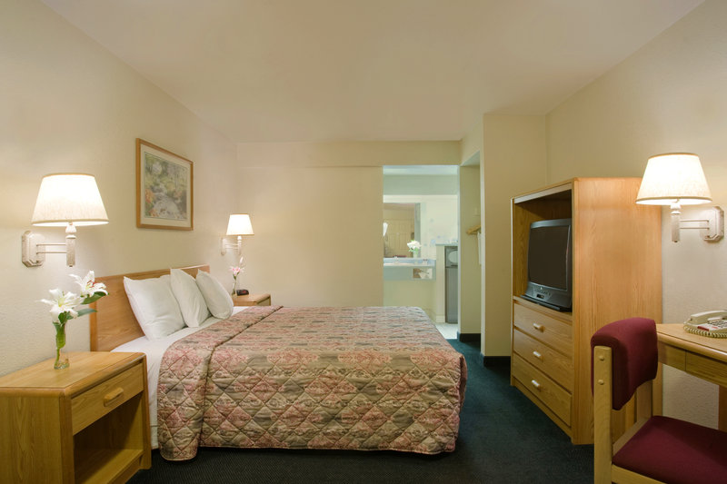 Americas Best Value Inn Turlock Inn - Turlock, CA