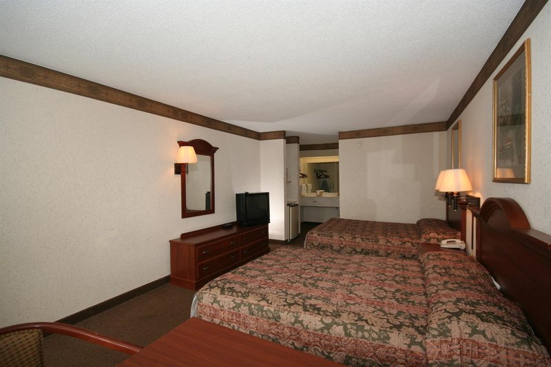 America's Best Inn - Siler City, NC