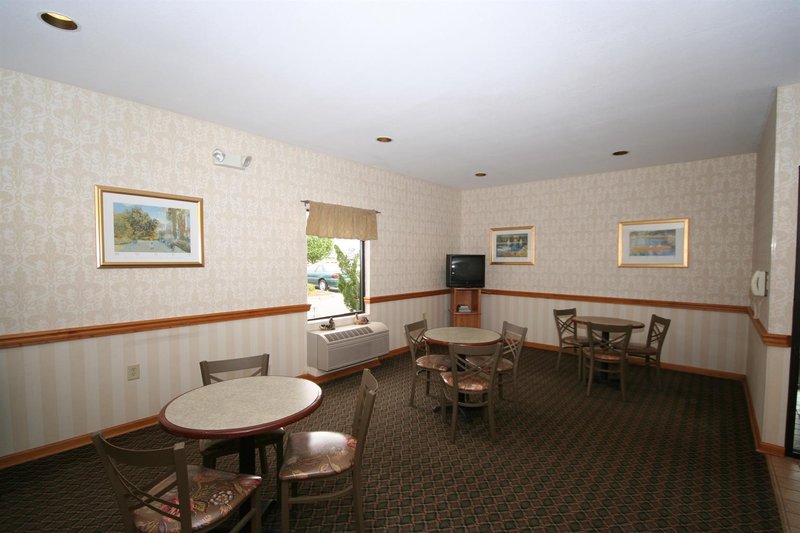 America's Best Inn - Siler City, NC