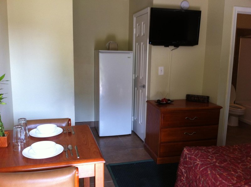 Suburban Extended Stay West Six Flags - Lithia Springs, GA