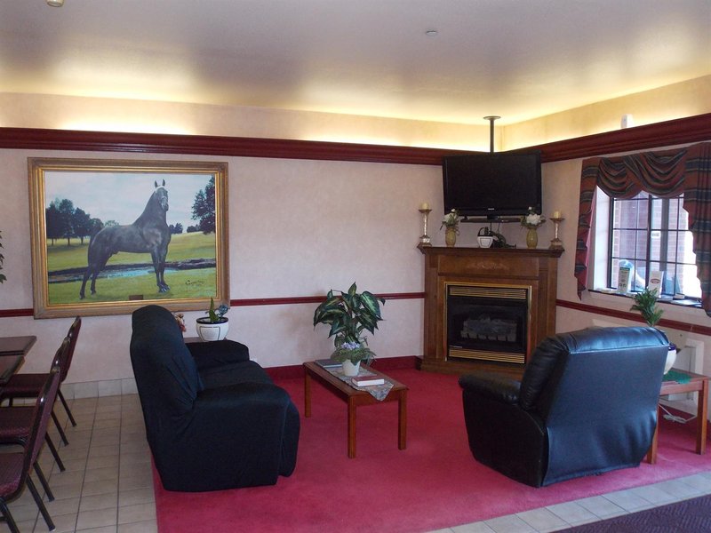 Country Hearth Inn - Shelbyville, TN
