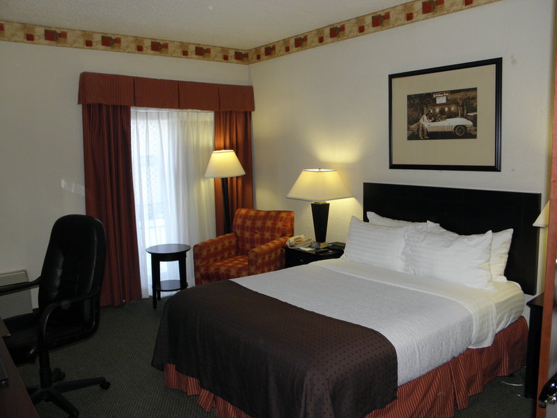 Holiday Inn Philadelphia-Cherry Hill - Cherry Hill, NJ
