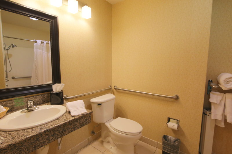 Holiday Inn Express & Suites CATHEDRAL CITY (PALM SPRINGS) - Yucca Valley, CA