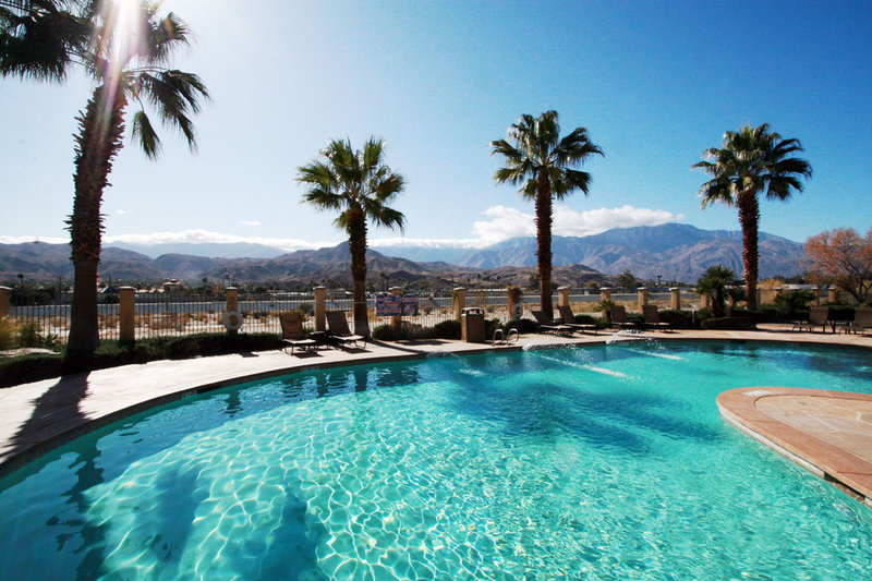 Holiday Inn Express & Suites CATHEDRAL CITY (PALM SPRINGS) - Yucca Valley, CA