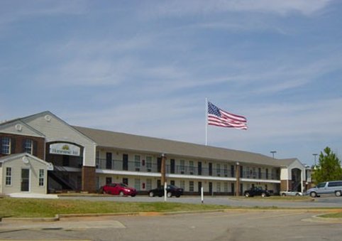 Homestead Inn - Canton, GA