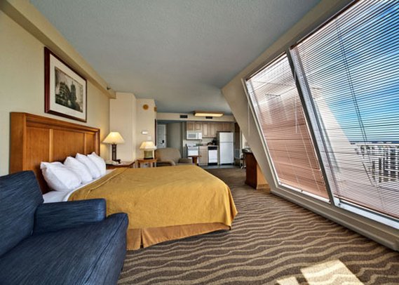 Quality Inn & Suites Beachfront - Ocean City, MD