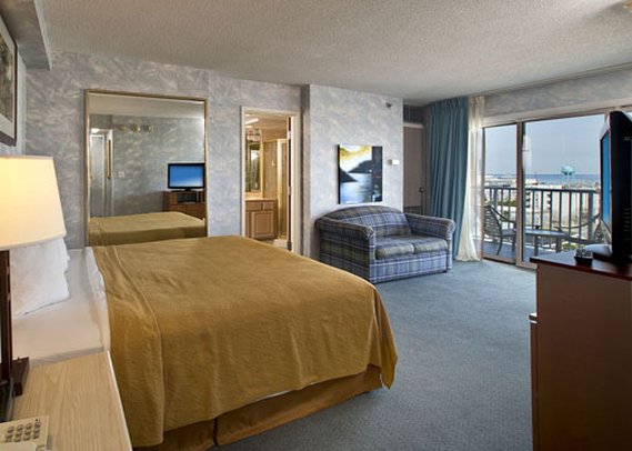 Quality Inn & Suites Beachfront - Ocean City, MD