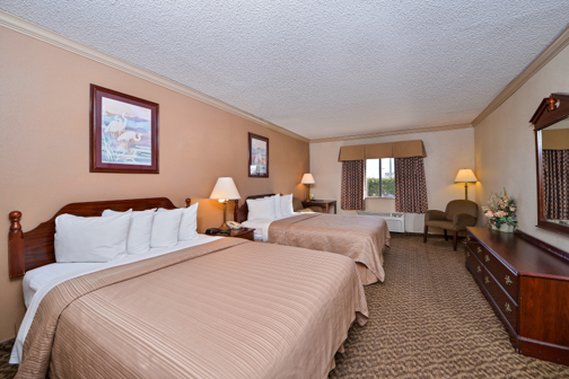 Quality Inn & Suites - Beaumont, TX