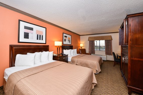 Quality Inn & Suites - Beaumont, TX