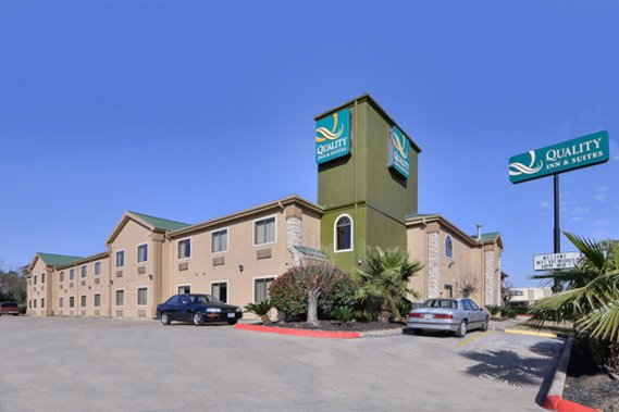 Quality Inn & Suites - Beaumont, TX