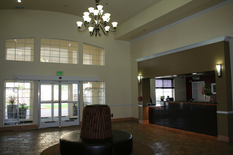 Best Western Plus Salinas Valley Inn & Suites - Salinas, CA