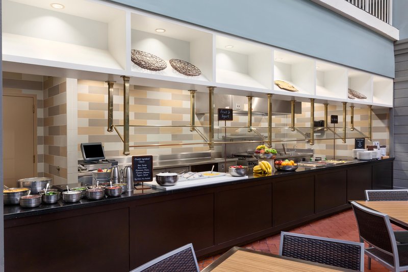 Embassy Suites By Hilton Pittsburgh International Airport - Coraopolis, PA