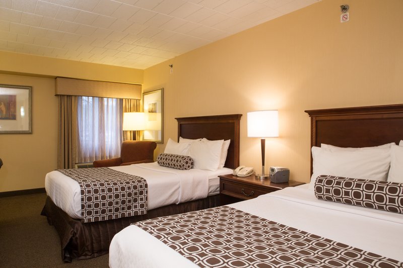 Crowne Plaza Paramus - Paramus, NJ